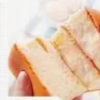 2 Sponge Cakes
